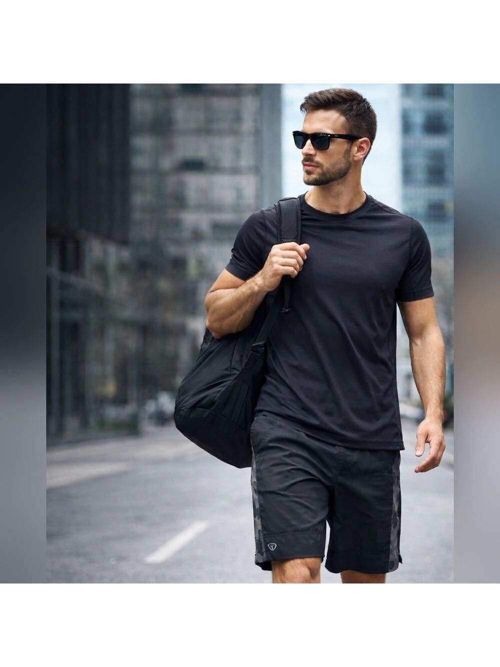 Lululemon Men’s Athletic Shorts Black Camo – Size Medium